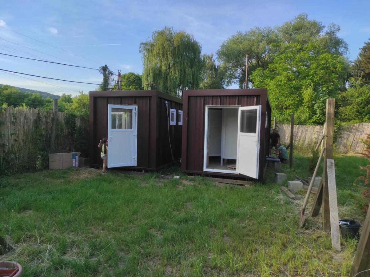 Vandorsolyom Camping *